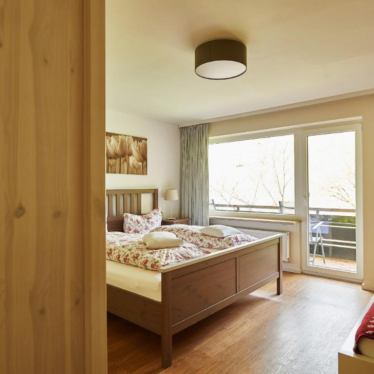 Wohnung Emma - Ihre Allgäu-Auszeit mit Hund - Apartment mit Blick auf die Berge - 1