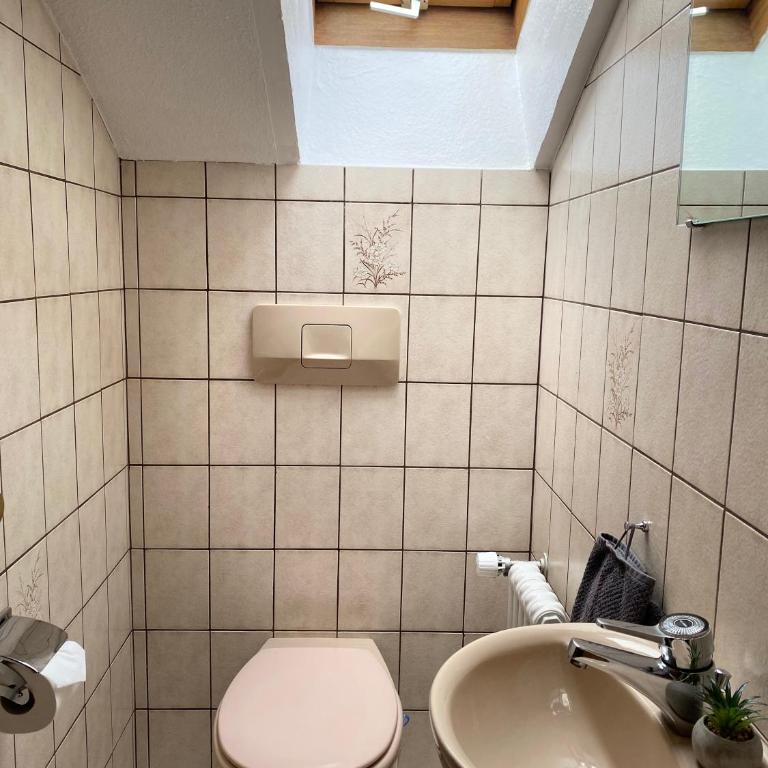 Ferienwohnung "Am Dorfbach" mit Sommer Hörnerbahnen kostenlos - Apartment mit Blick auf die Berge - 12
