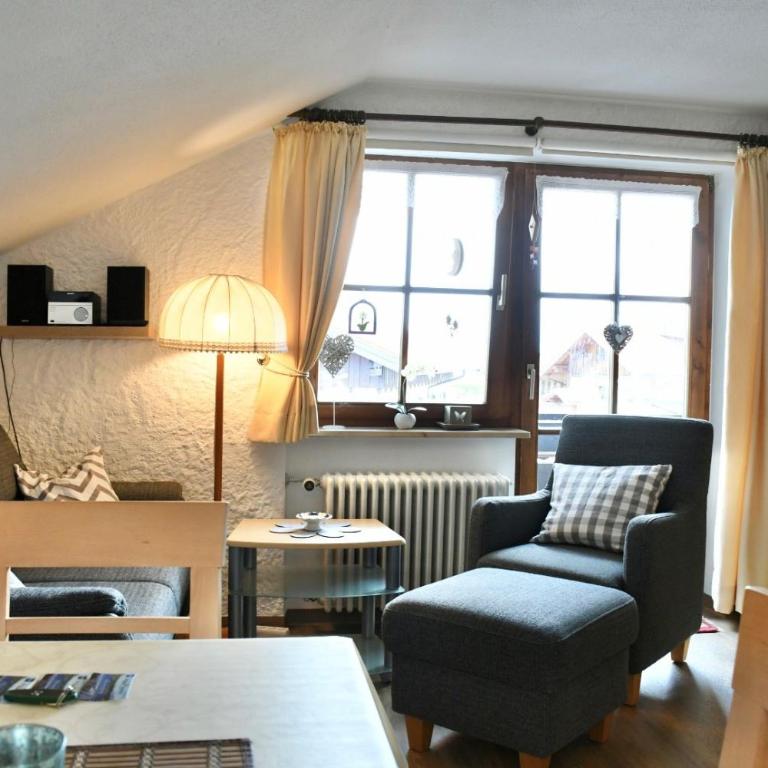 Ferienwohnung "Am Dorfbach" mit Sommer Hörnerbahnen kostenlos - Apartment mit Blick auf die Berge - 7