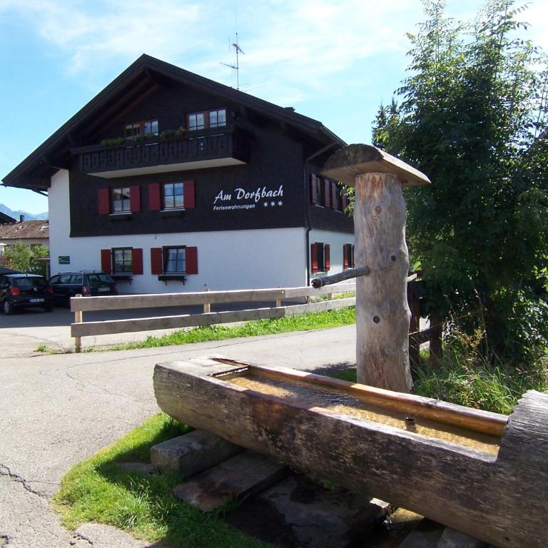 Ferienwohnung "Am Dorfbach" mit Sommer Hörnerbahnen kostenlos - Apartment mit Blick auf die Berge - 17