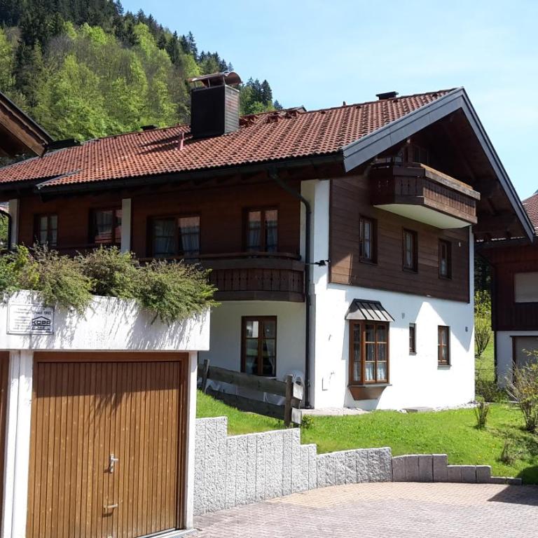 Erdgeschoss Wohnung Schnee - Sommer Bergbahn unlimited - Apartment mit Blick auf die Berge - 9
