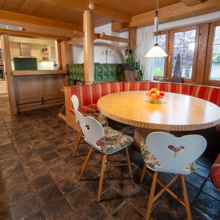 Ferienhaus AlpenVilla - mit Sauna und Sommerhörnerbahnen kostenlos - Ferienhaus - 3