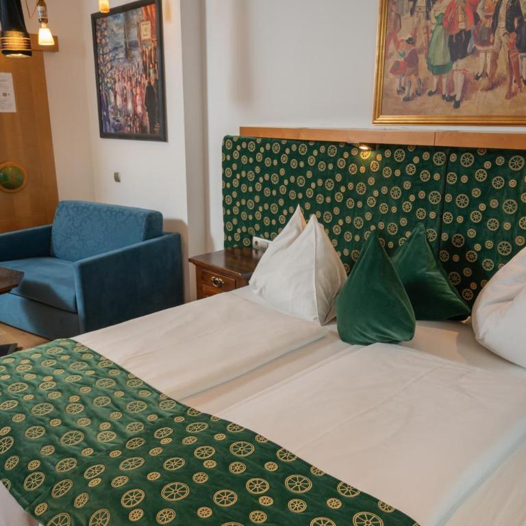 Boutique Hotel Goldenes Lamm Villach - Premium Doppelzimmer - 4