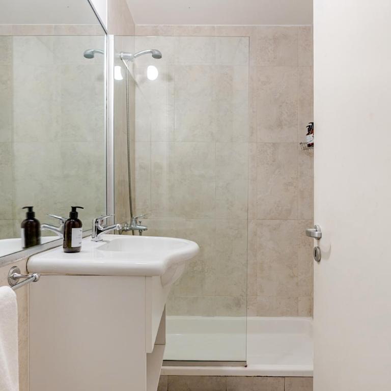 Departamentos Lugar - Estudio con terraza - 11