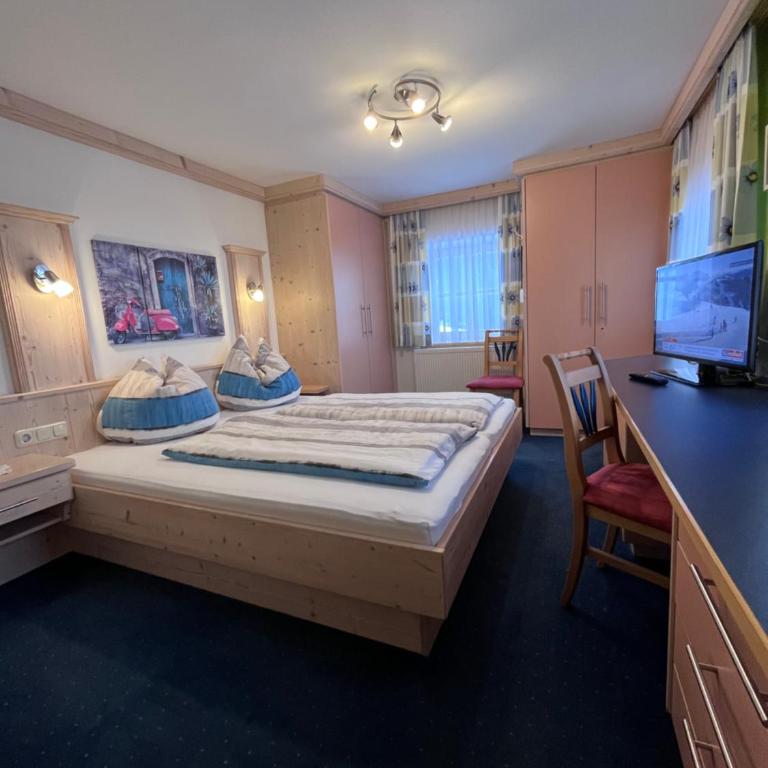 Badmeisterhof - Doppelzimmer mit Bergblick - 1