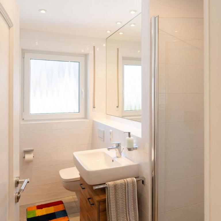 Erdgeschoss Wohnung Bergzit- mit Hallenbad und Sauna - Apartment mit Blick auf die Berge - 9