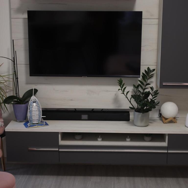 SWEET STUDIO Apartment - One-Bedroom Apartment - 17