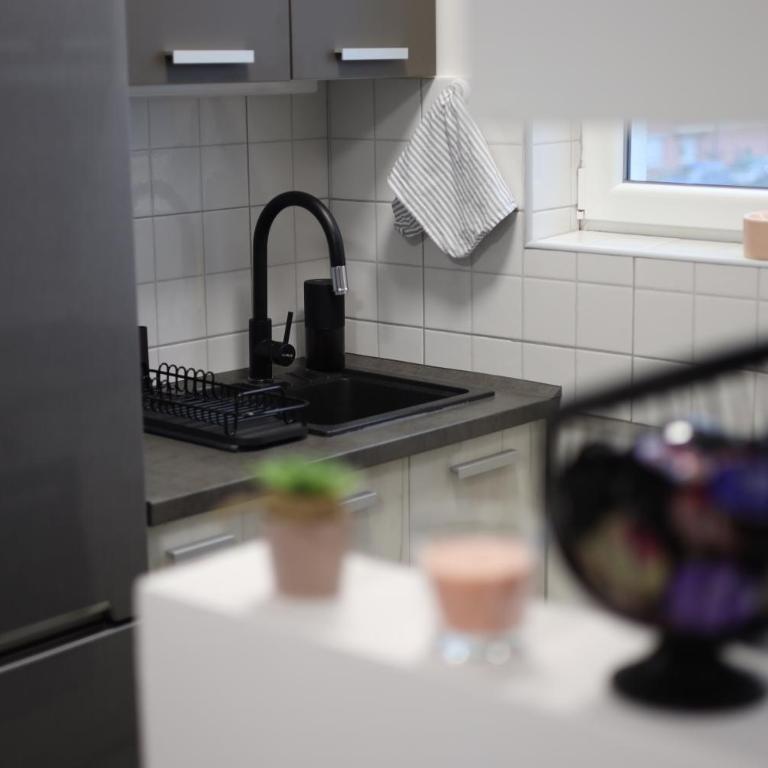 SWEET STUDIO Apartment - One-Bedroom Apartment - 21