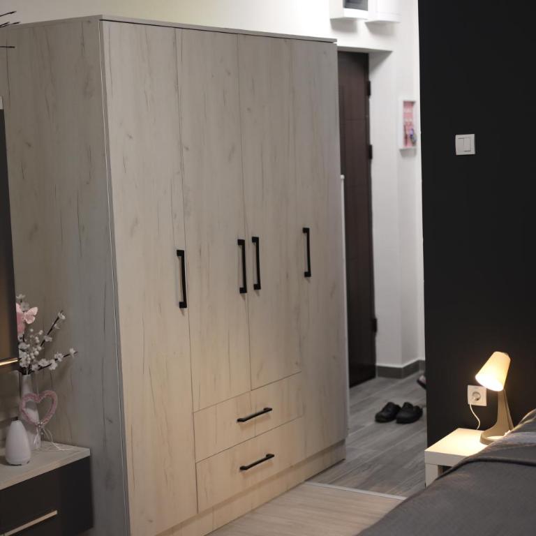 SWEET STUDIO Apartment - One-Bedroom Apartment - 12