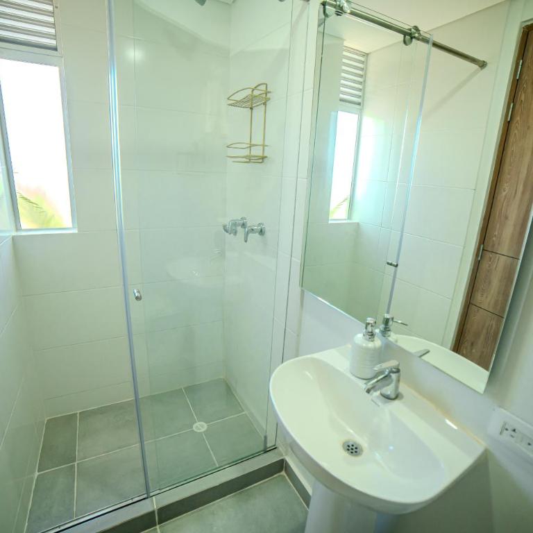 Espectacular Casa de Ensueño "Jacuzzi Privado" en Ricaurte - Peñalisa - Casa de 3 dormitorios - 20