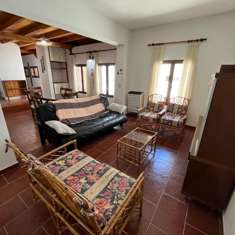 CASA CHOMULLCO, plena peatonal, entre 2da y 3ra bajada - Two-Bedroom House - 21