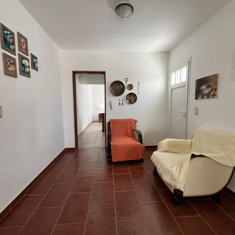 CASA CHOMULLCO, plena peatonal, entre 2da y 3ra bajada - Two-Bedroom House - 11