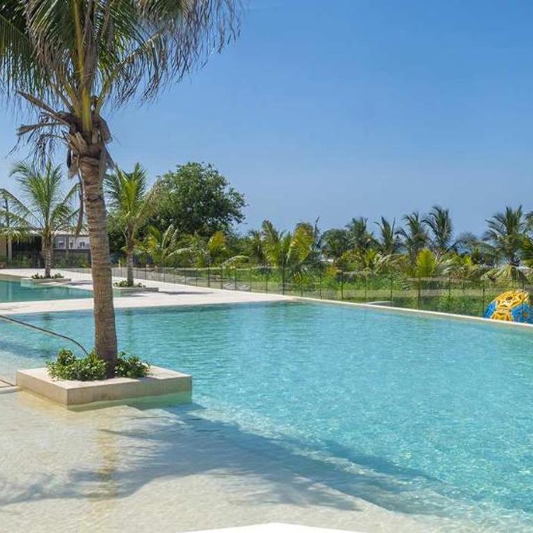 Enchanting 2BR with Balcony in Morros - Two-Bedroom Apartment - 28