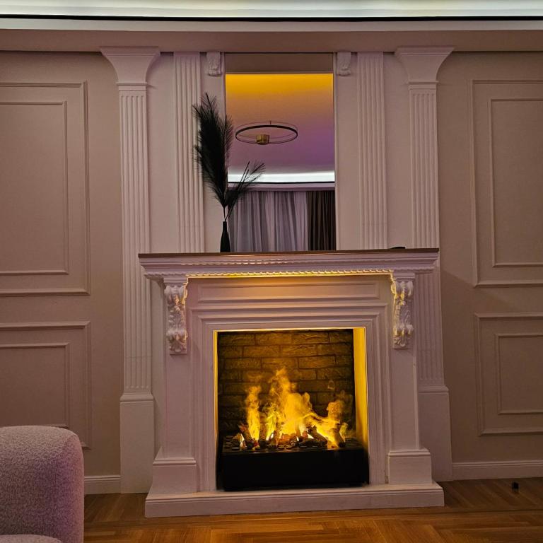 Grand Atelier Old Town Boutique Luxury - Two-Bedroom Deluxe Apartment with Balcony - 48