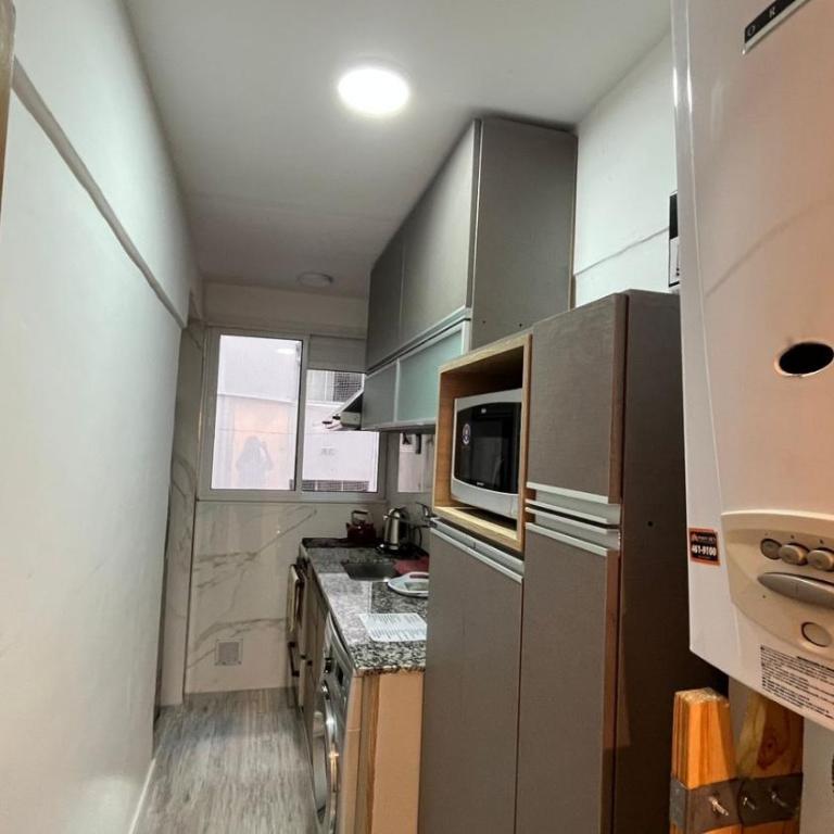 Depto luminoso Zona Plaza Colon - One-Bedroom Apartment - 13