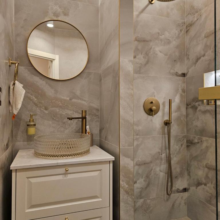 Grand Atelier Old Town Boutique Luxury - Two-Bedroom Deluxe Apartment - 47