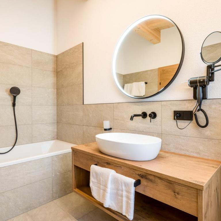 Appartementhotel Zugspitzhof - Chalet mit 3 Schlafzimmern - 6