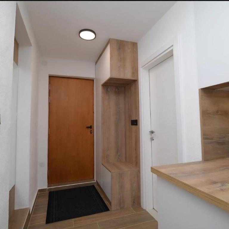 Apartment Una - One-Bedroom Apartment - 11