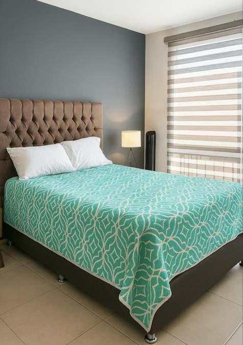 Centrico departamento en Residencial Punto Central - Apartment - 2