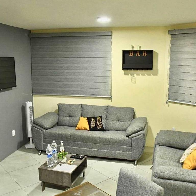 Centrico departamento en Residencial Punto Central - Apartment - 12