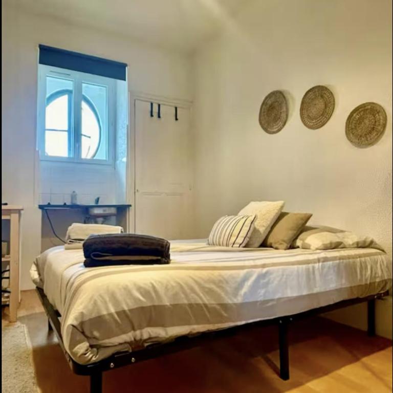 Le Perchoir Toulousain - Studio with Shared WC in the Heart of Rue Alsace Lorraine - One-Bedroom Apartment - 3