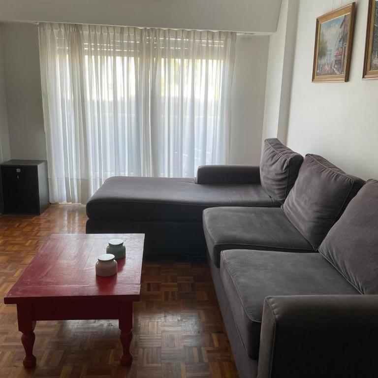 Amplio departamento Bulnes y Av Corrientes - Apartamento de 2 dormitorios - 1