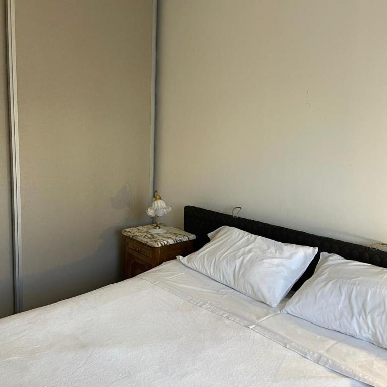 Amplio departamento Bulnes y Av Corrientes - Apartamento de 2 dormitorios - 2