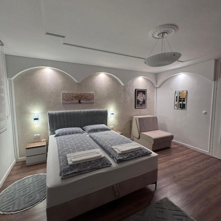 V Apartmani 2 - One-Bedroom Apartment - 1