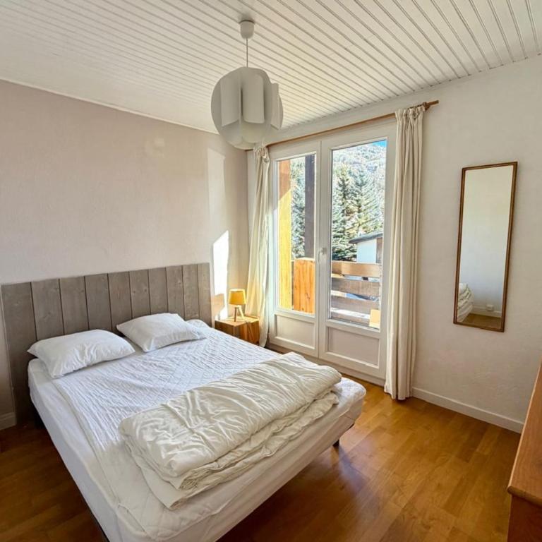 75m With Balcony Near The Slopes! - Appartement - 5