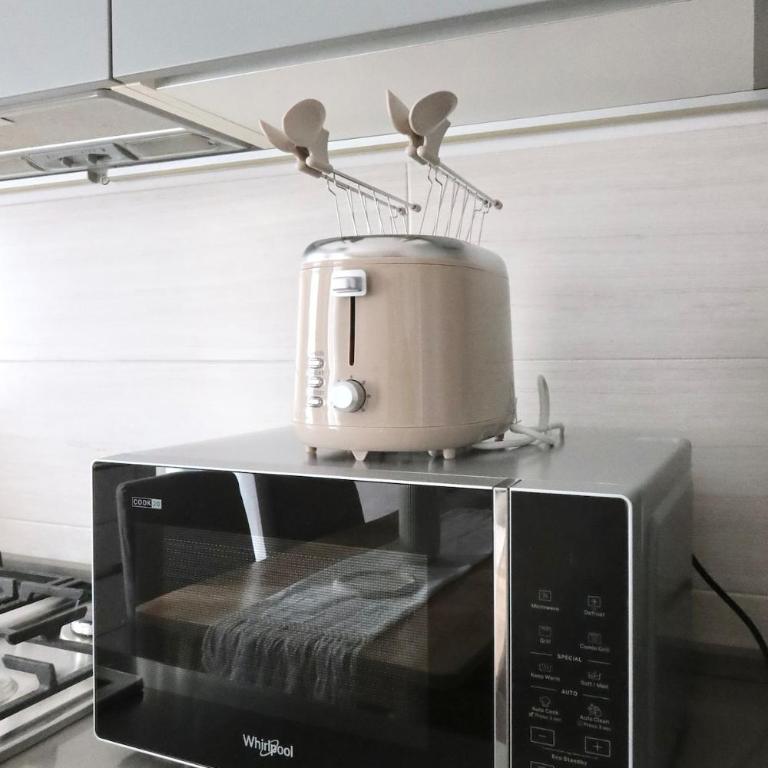 Loft Claretta - Modena City - Appartamento Deluxe con 2 Camere da Letto e Balcone - 2