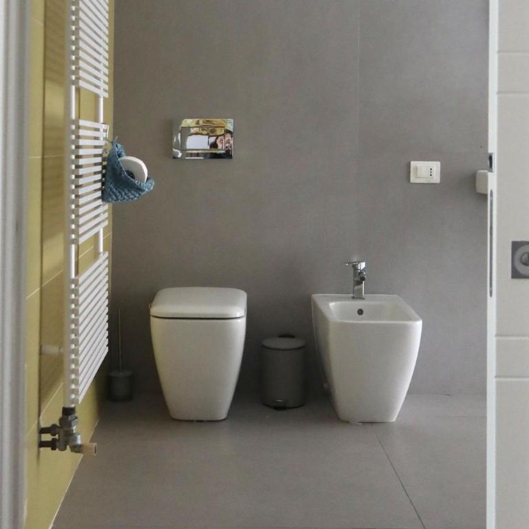 Loft Claretta - Modena City - Appartamento Deluxe con 2 Camere da Letto e Balcone - 4