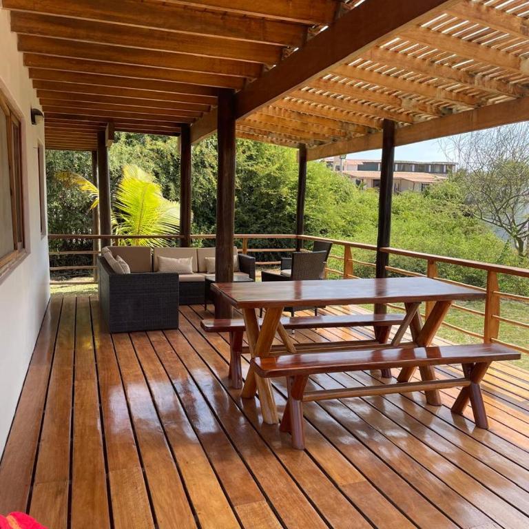 Casa Arena y Mar - Four-Bedroom House - 2