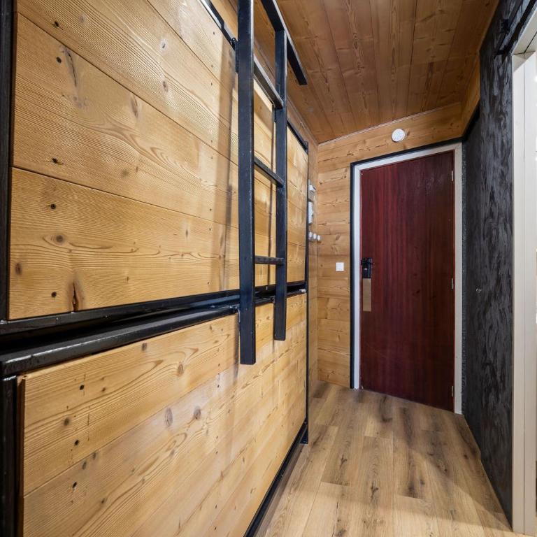 Stylish Studio Apt, Alpine Nest with Panoramic VT Views, Sleeps 4 - Résidence Les Hauts De La Vanoise - Appartamento - 5