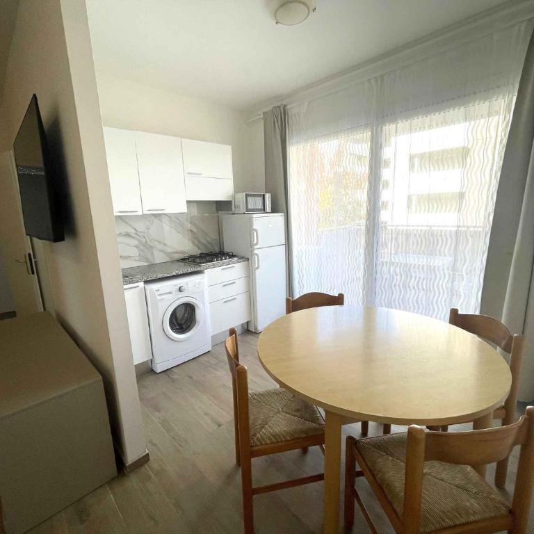 Apartments in Bibione 38354 - Appartamento - 3