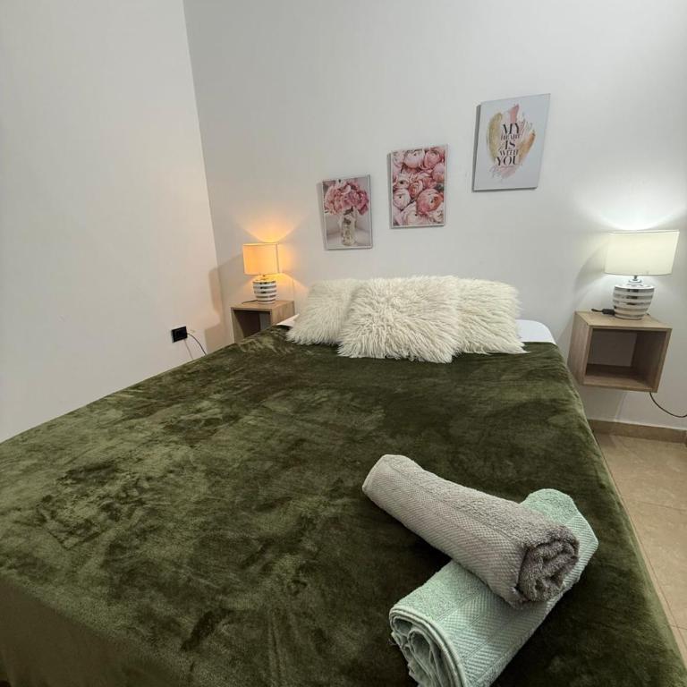 Casa Blanca La 13 - Double Room with Private Bathroom - 10