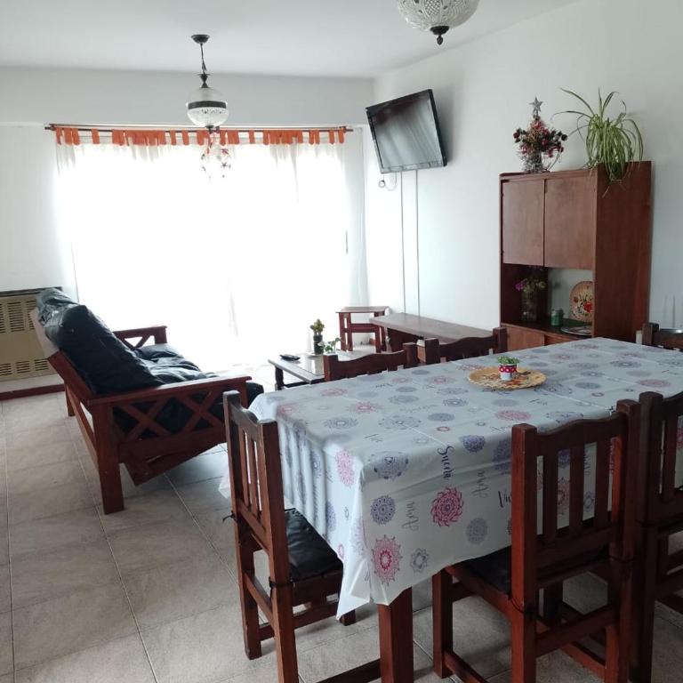 VILLA GESELL, Departamento en zona sur - Apartamento de 2 dormitorios - 6