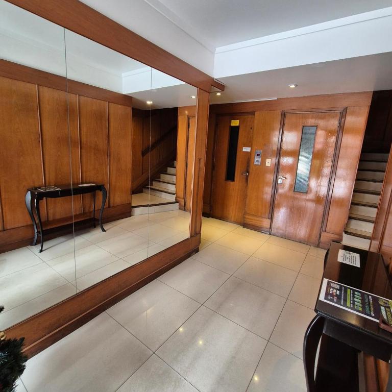 Depto 2 amb al frente La Perla Mar del Plata - Apartamento de 1 dormitorio - 17