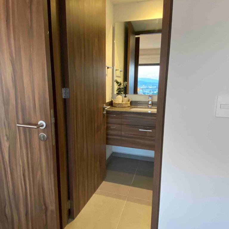 Beautiful new apartment near the EXPO-Central area - Apartamento de 2 dormitorios - 14