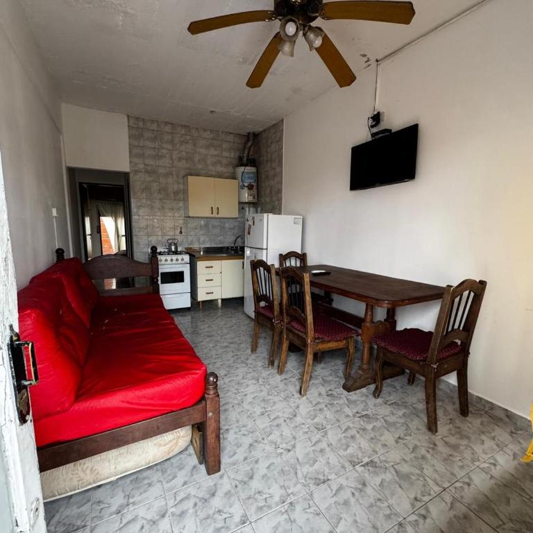 Depto 2 ambientes A pasos del MAR - One-Bedroom Apartment - 1