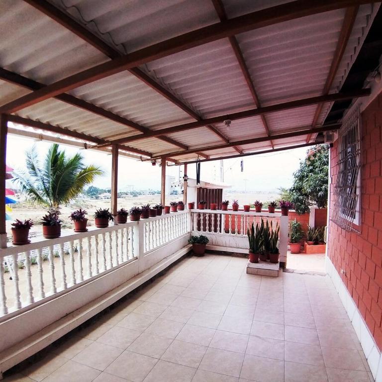 La Casa de la Colina - Three-Bedroom House - 24