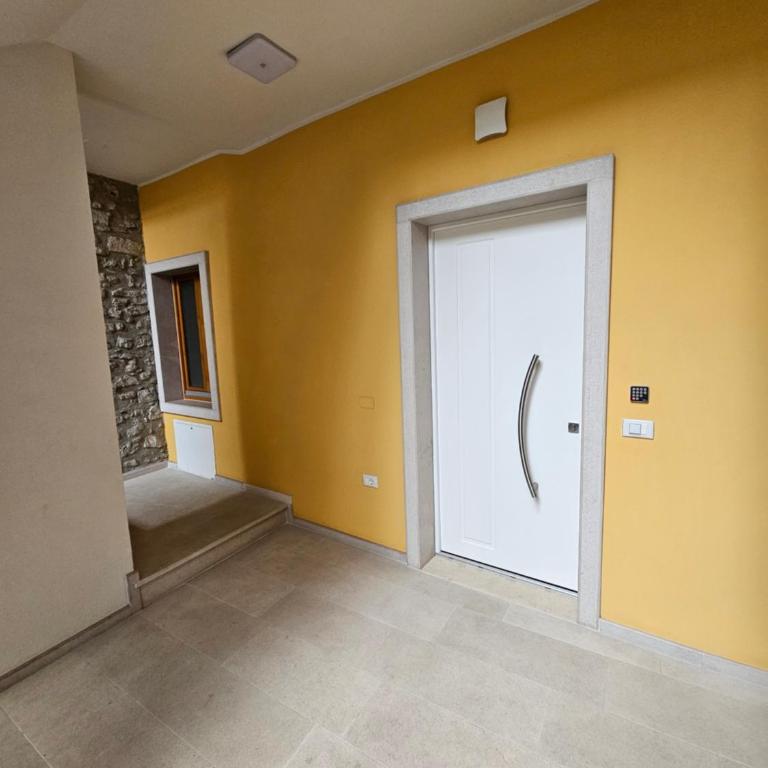 Teuta - Two-Bedroom Apartment - 14