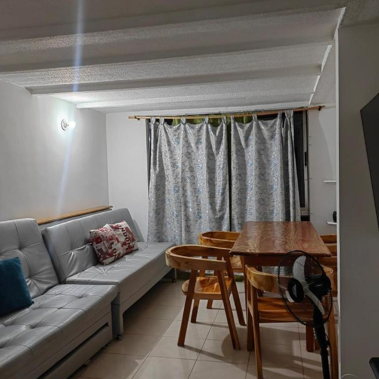 Quiet apartment in Itagui - Apartamento de 3 dormitorios - 1