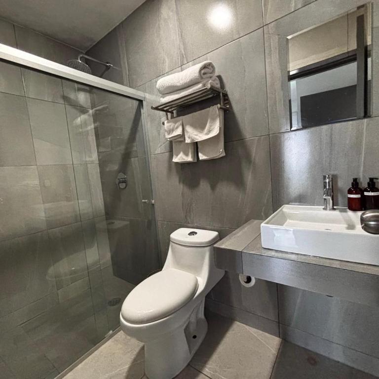 Pacífika Condominio - Three-Bedroom Apartment - 11