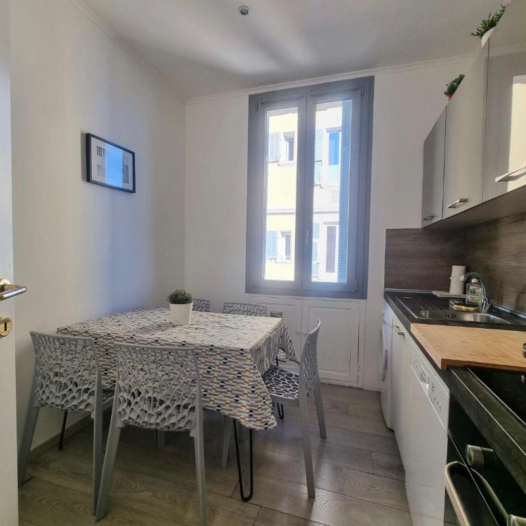 Monaco Villa BRIGITTE Terrasse - Appartement 3 Chambres avec Balcon - 18