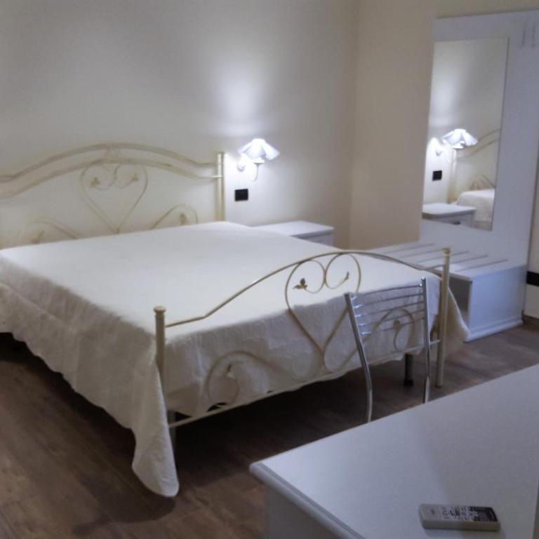 Bed and Breakfast Sun Wine - Quadruple Room - 6