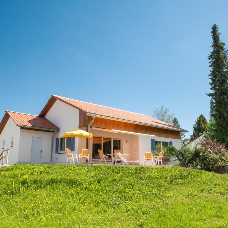 Ferienhaus Fuchsweg im Feriendorf Reichenbach F2 - Haus mit 3 Schlafzimmern - 1