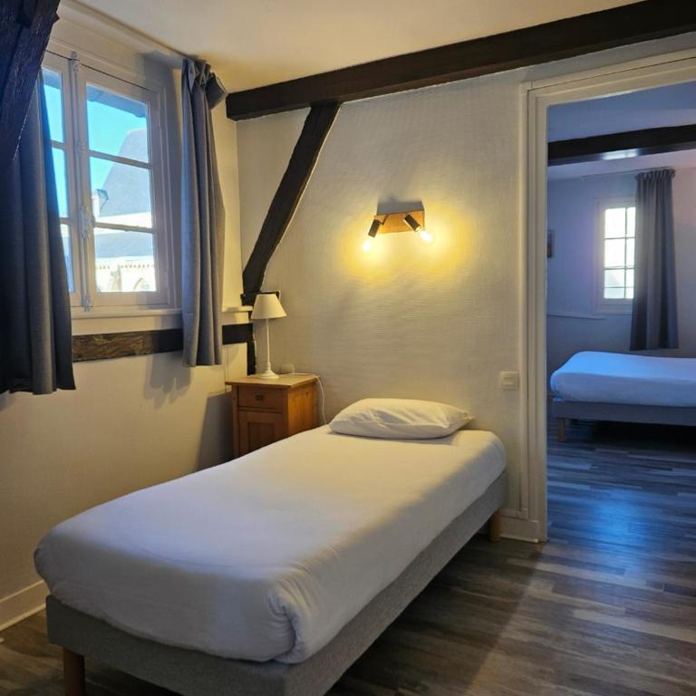 Hôtel François d'O - Chambre Triple avec Douche - 17