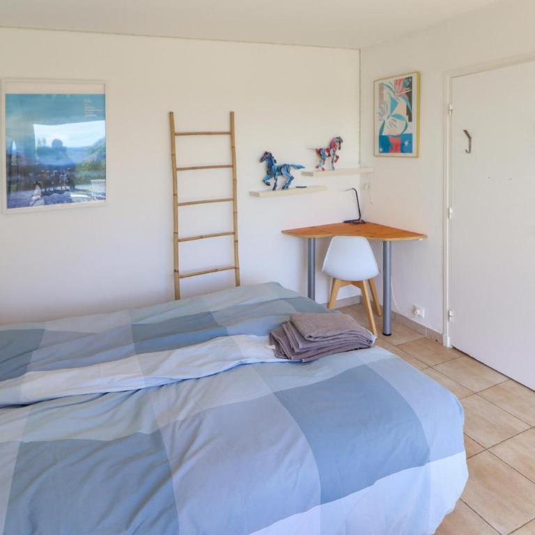 Awesome Home In Châteauneuf-Grasse - Maison de Vacances 5 Chambres - 10