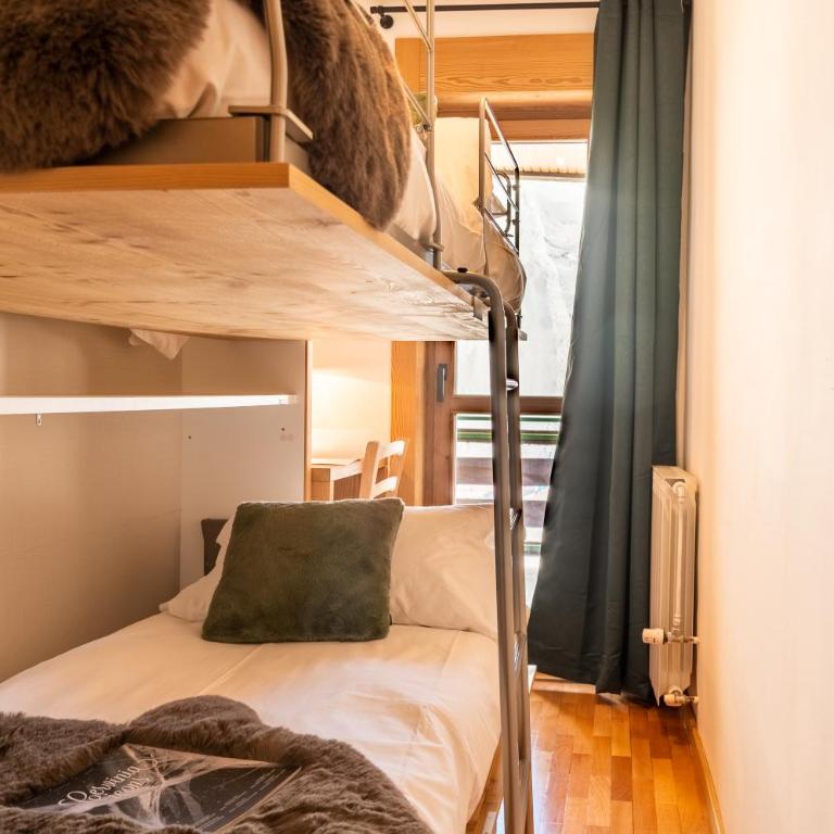 HelloCHALET TrackSide House - Ski-In Ski-Out Apartment on the Cretaz Slopes - Appartamento con 2 Camere da Letto e Terrazza - 30