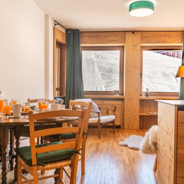 HelloCHALET TrackSide House - Ski-In Ski-Out Apartment on the Cretaz Slopes - Appartamento con 2 Camere da Letto e Terrazza - 3